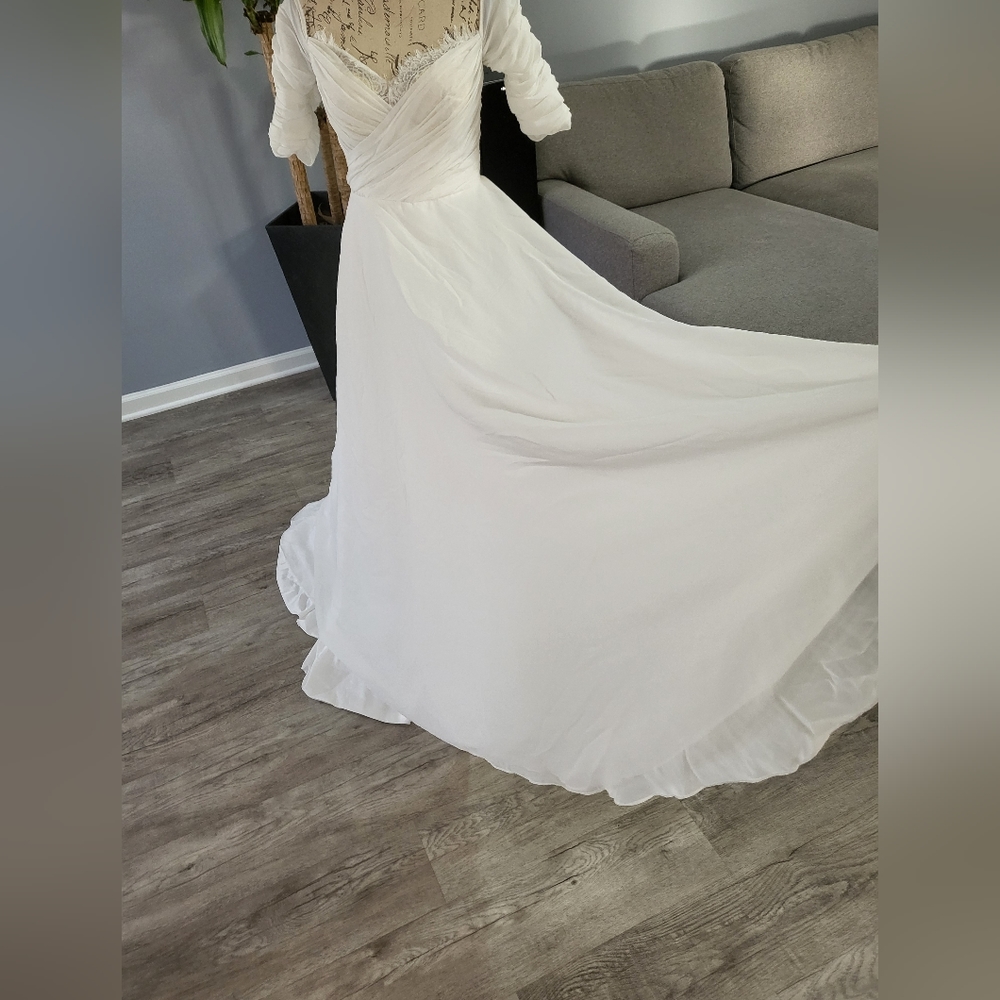 Beautiful Wedding Dress Gown Sleeve - Picture 2 of 10